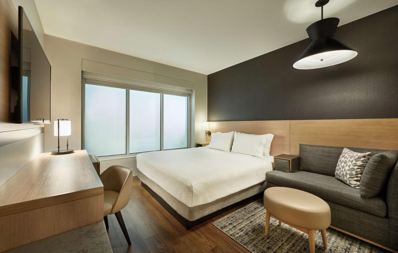 Hyatt Place Toronto-Brampton Bagian luar foto